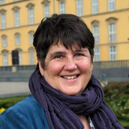 Dagmar Teuber-Montico, Päd. Mitarbeiterin