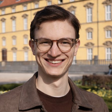 Aaron Schonhoff, Verwaltung